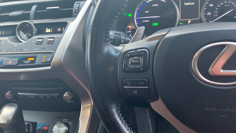 Lexus NX 300h 2.5 Luxury 5dr CVT [Premium Nav] Hybrid Estate